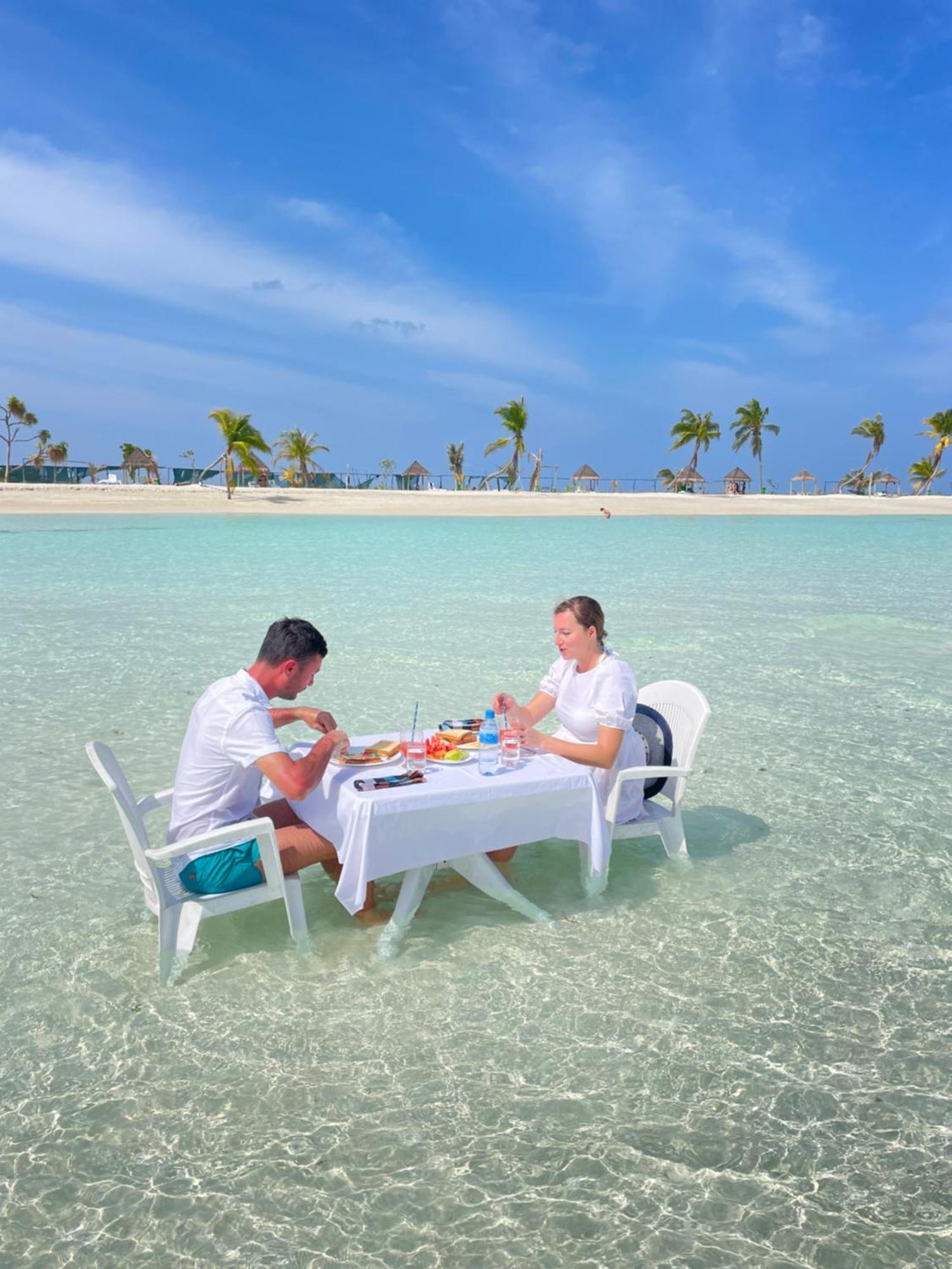 Ithaa Beach Hotel Guraidhoo  Exterior photo